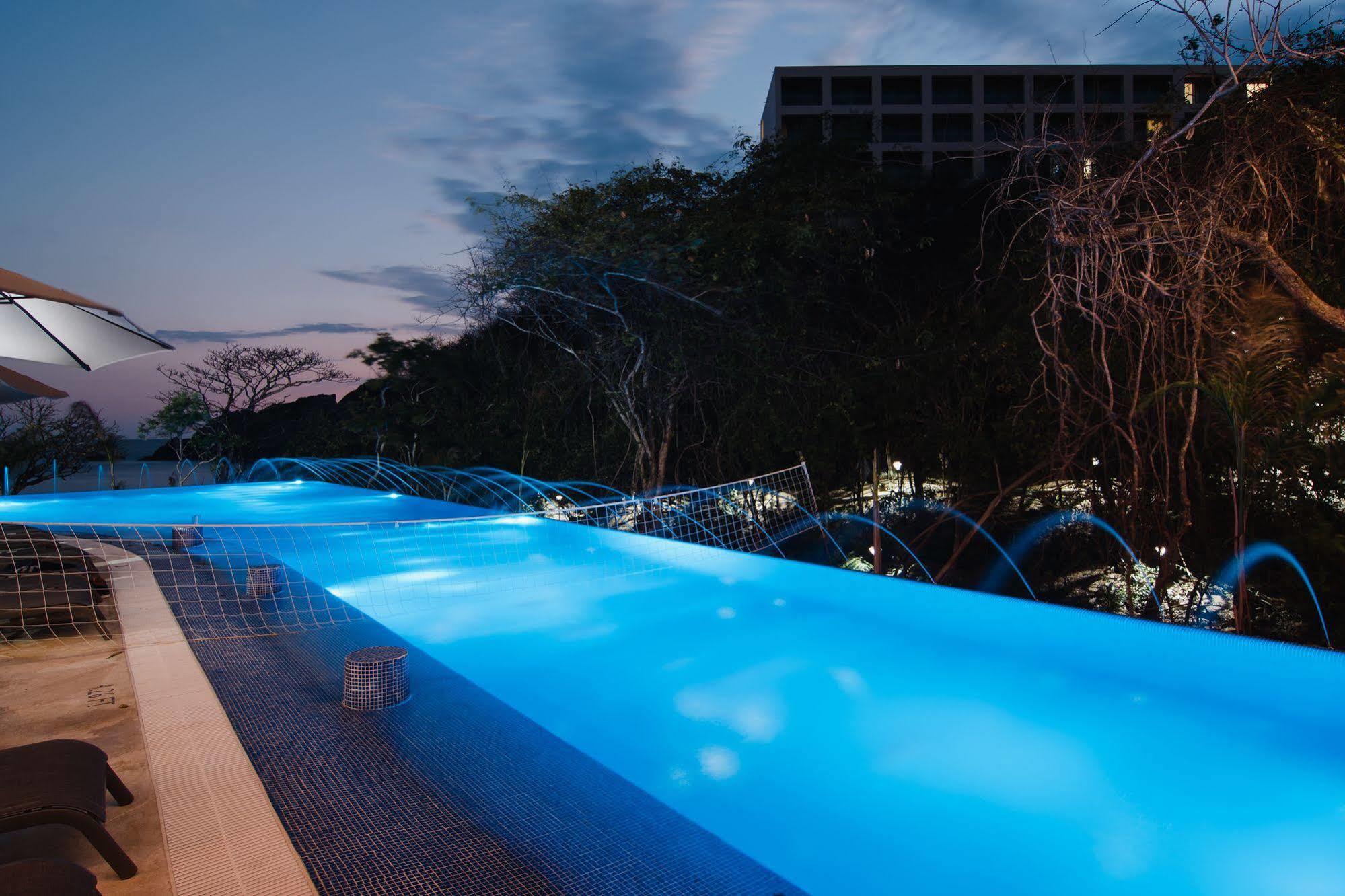 Isla Natura Beach Huatulco Tangolunda Екстериор снимка